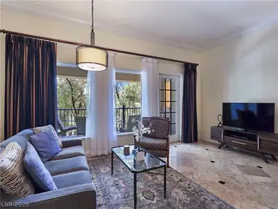 30 Strada Di Villaggio 230, Henderson, NV 89011 Living Room