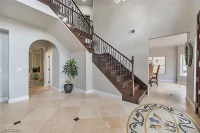 7525 Eldora Avenue, Las Vegas, NV 89117 Entrance Foyer