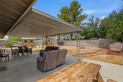 3948 Oakhill Avenue, Las Vegas, NV 89121 Patio
