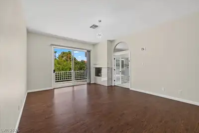 2071 Sutton Way Bedroom