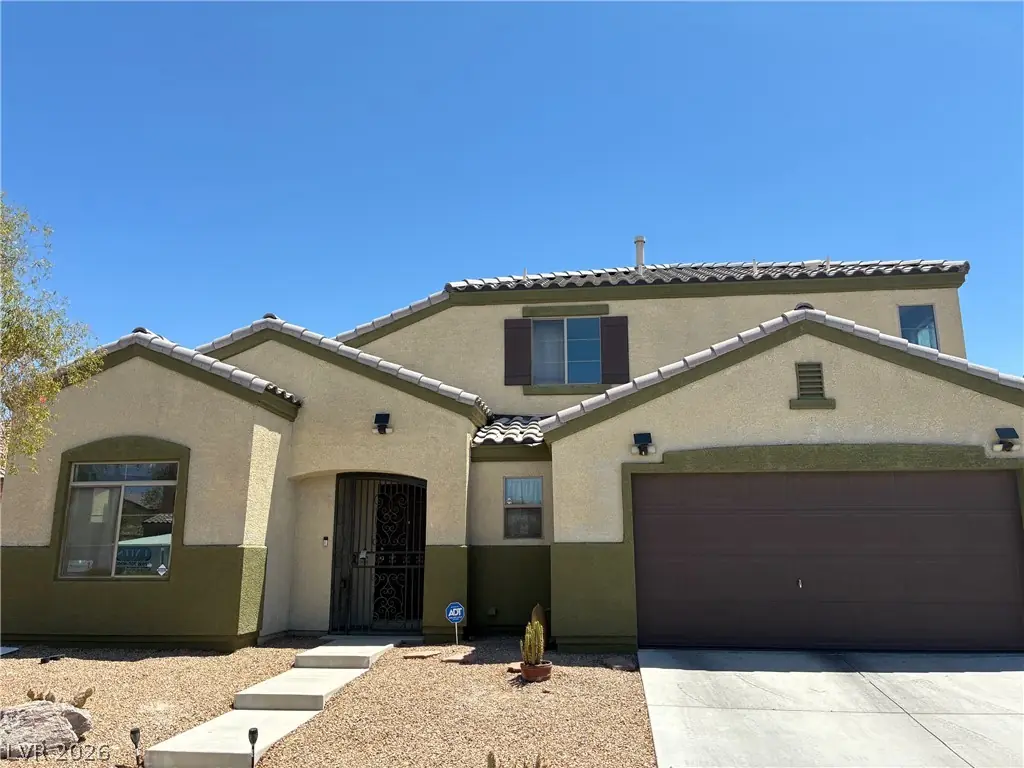 5824 Austin English Street