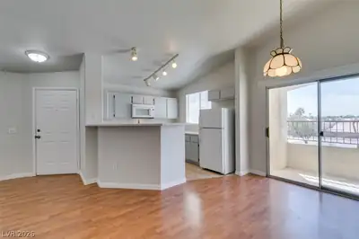 1881 West W Alexander Road Road 2079 Kitchen