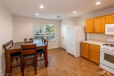 181 Sandhill Crane Avenue, Henderson, NV 89002 Kitchen