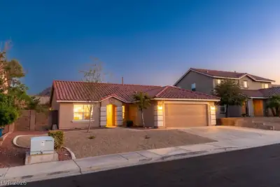 181 Sandhill Crane Avenue, Henderson, NV 89002 Front of Structure