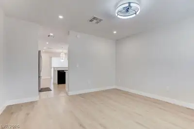 2914 Cedar Avenue, Las Vegas, NV 89101 Living Room
