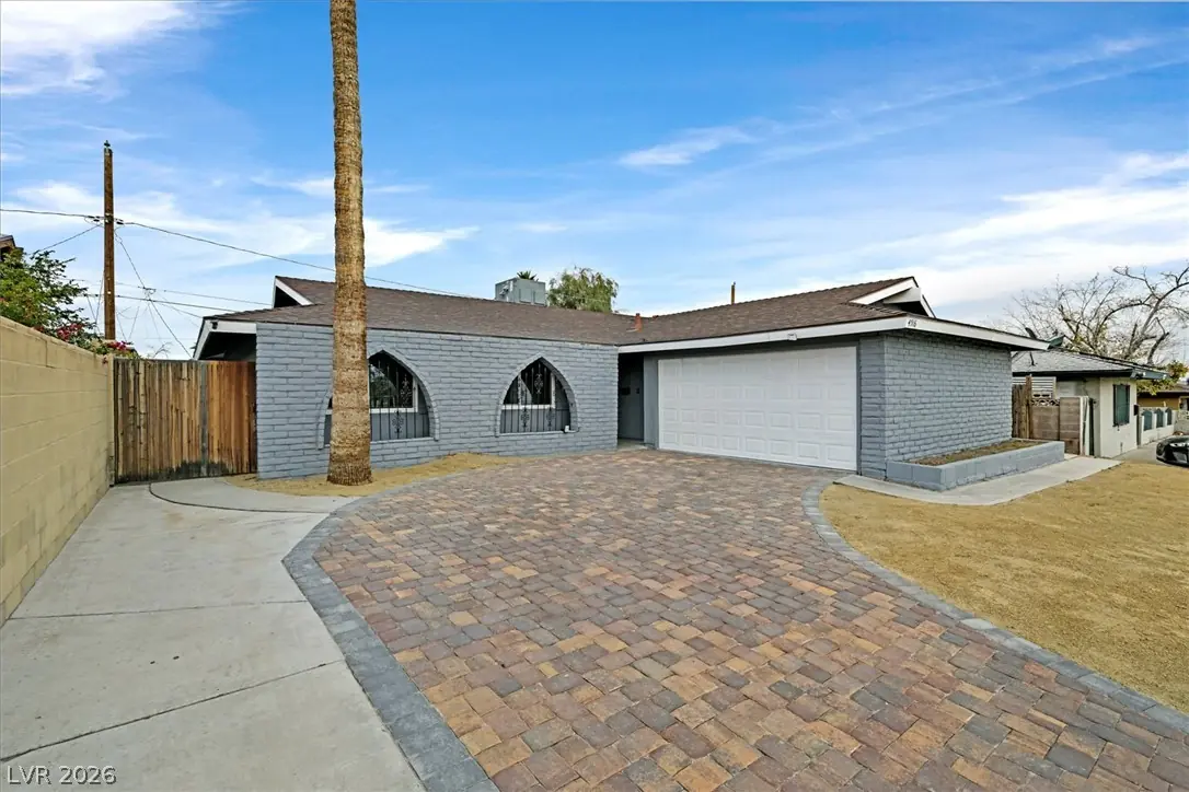 4516 East Flamingo Road