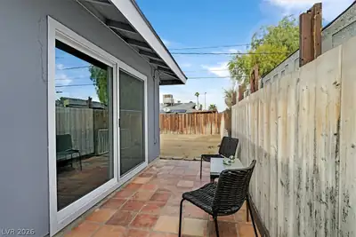 4516 East Flamingo Road Patio