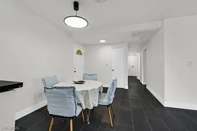 4516 East Flamingo Road Dining Area