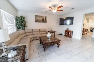 7711 Duran Harbor Lane, North Las Vegas, NV 89084 Living Room