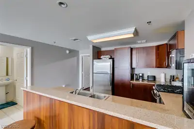 150 Las Vegas Boulevard 807 Kitchen