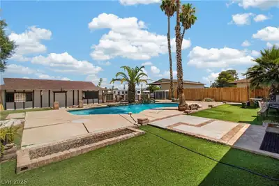 5452 Escondido Street, Las Vegas, NV 89119 Pool