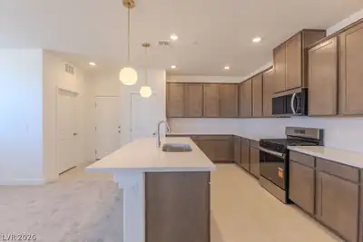 12536 Kings Creek Place, Las Vegas, NV 89138 Kitchen