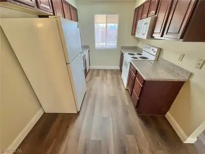 4921 Indian River Drive 124 Kitchen