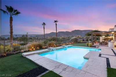 11305 Golden Chestnut Place Las Vegas, NV 89135