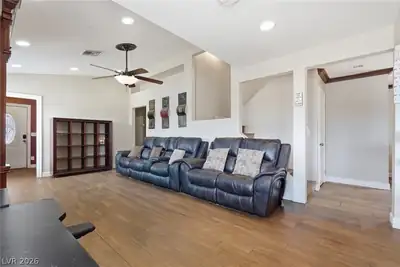 567 Dutchman Avenue, Henderson, NV 89011 Living Room