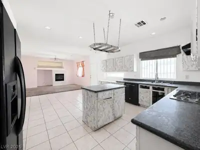 268 Daisy Gold Court, Henderson, NV 89074 Kitchen