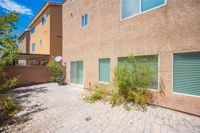 5167 Bootlegger Avenue, Las Vegas, NV 89141 Patio
