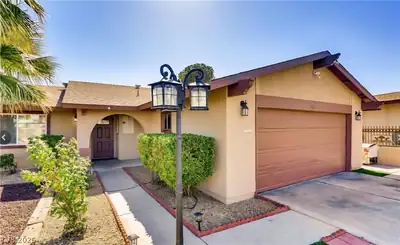 4181 Royalhill Avenue, Las Vegas