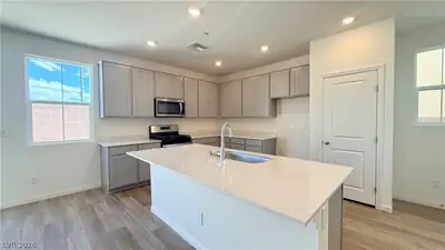 3441 Oristano Lane, Henderson, NV 89044 Kitchen