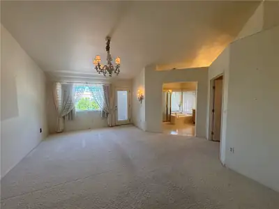 2424 Ocean Front Drive Primary Bedroom