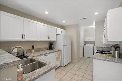8216 Diamond Star Court Kitchen