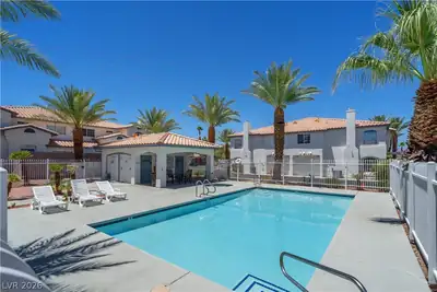 8216 Diamond Star Court Pool