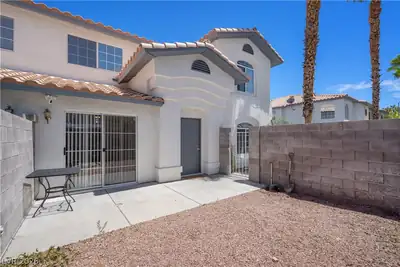 8216 Diamond Star Court Patio