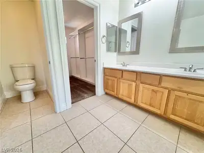 9469 Thatched Sunlight Court, Las Vegas, NV 89178 Primary Bathroom