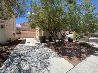 9469 Thatched Sunlight Court, Las Vegas, NV 89178 Front of Structure