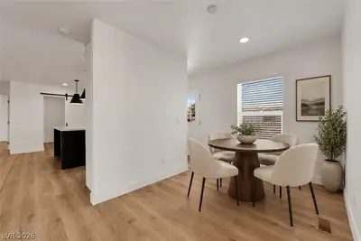 2253 Clinton Lane, Las Vegas, NV 89156 Dining Area