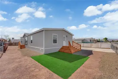 2253 Clinton Lane Las Vegas, NV 89156