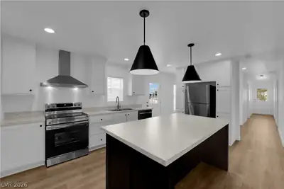 2253 Clinton Lane, Las Vegas, NV 89156 Kitchen