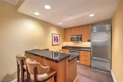 2000 Fashion Show Drive 3626 Kitchen