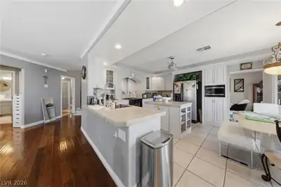 7936 Avalon Mist Street, Las Vegas, NV 89139 Kitchen