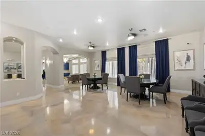 5930 North El Capitan Way Living Room