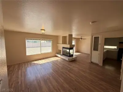 10137 Maidens Wreath Court Living Room