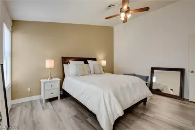 1621 Raspberry Hill Road, Las Vegas, NV 89142 Bedroom