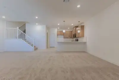 12540 Kings Creek Place, Las Vegas, NV 89138 Living Room