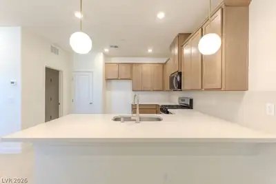 12540 Kings Creek Place, Las Vegas, NV 89138 Kitchen