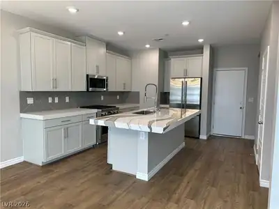 600 North Carriage Hill Drive 1043 