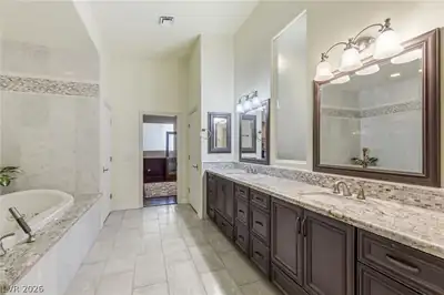 6131 Grand Teton Drive, Las Vegas, NV 89131 Primary Bathroom