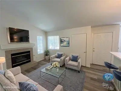 4623 Krissylouise Way D Living Room