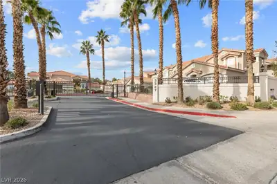 3327 Erva Street 233, Las Vegas