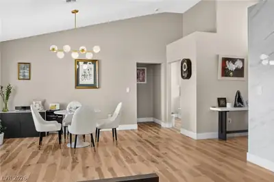 9621 Blue Bell Drive Dining Area