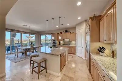 40 Luce Del Sole 3, Henderson, NV 89011 Kitchen