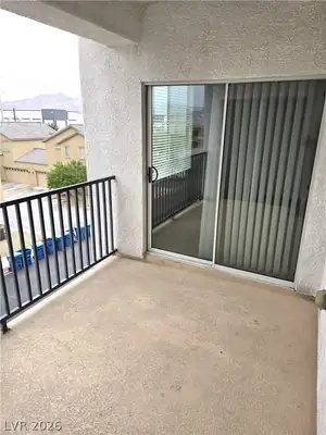 4437 Dover Straight Street 301 Patio