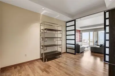 3750 South Las Vegas Boulevard 2707 