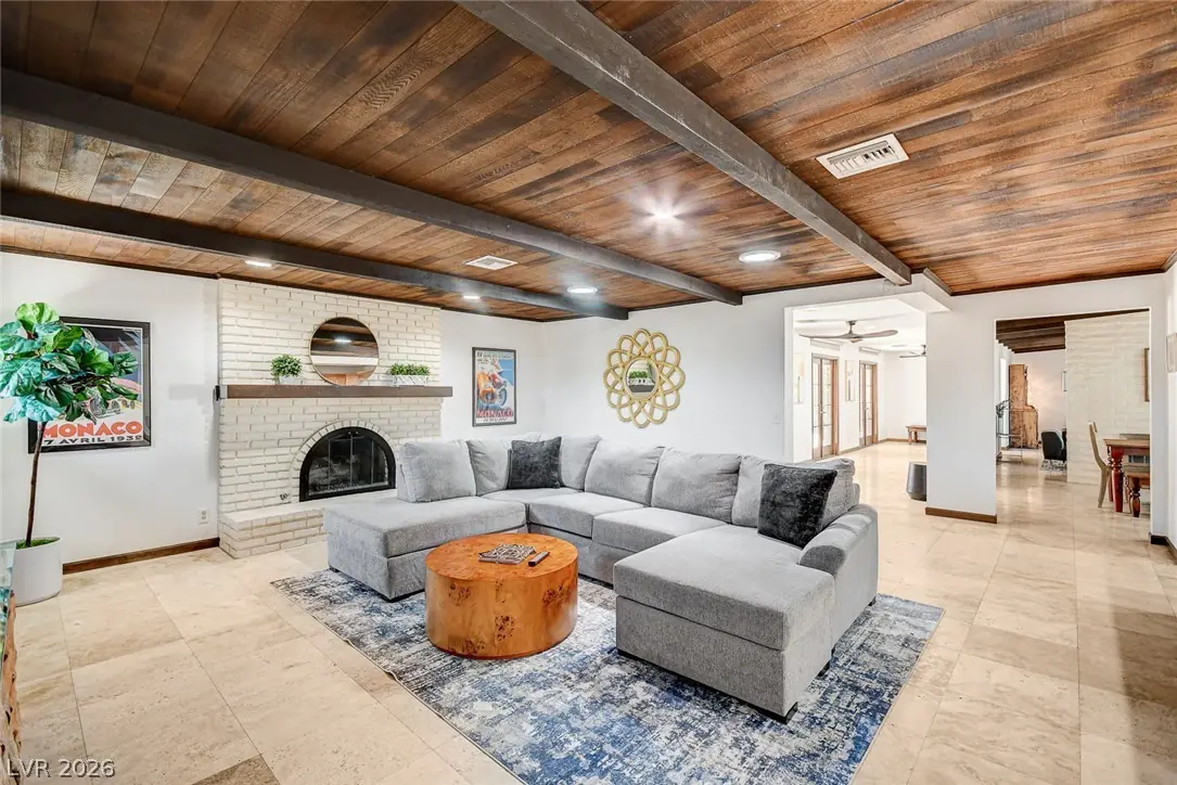 408 Lacy Lane, Las Vegas, NV 89107