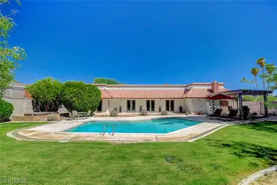 408 Lacy Lane, Las Vegas, NV 89107 Pool