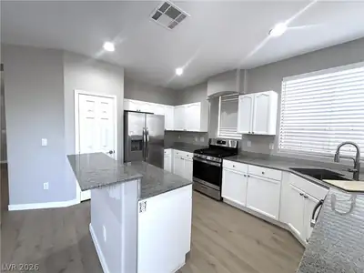 6811 ROSE MALLOW Street, Las Vegas, NV 89148 Kitchen